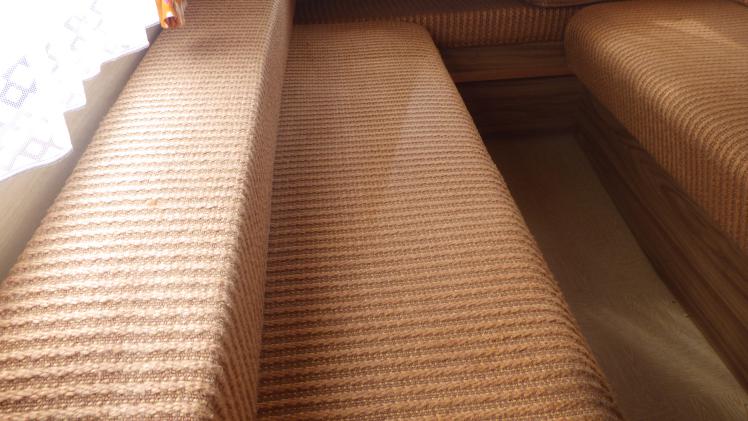 ��% metaKeywords %��